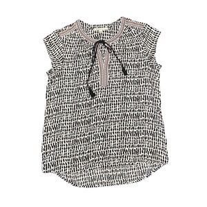 Embroidered Keyhole Neck Cap Sleeve Blouse Top Black White Medium